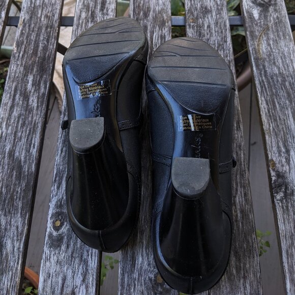 Clarks Linnae Walkblack classic retro heels - Picture 4 of 4